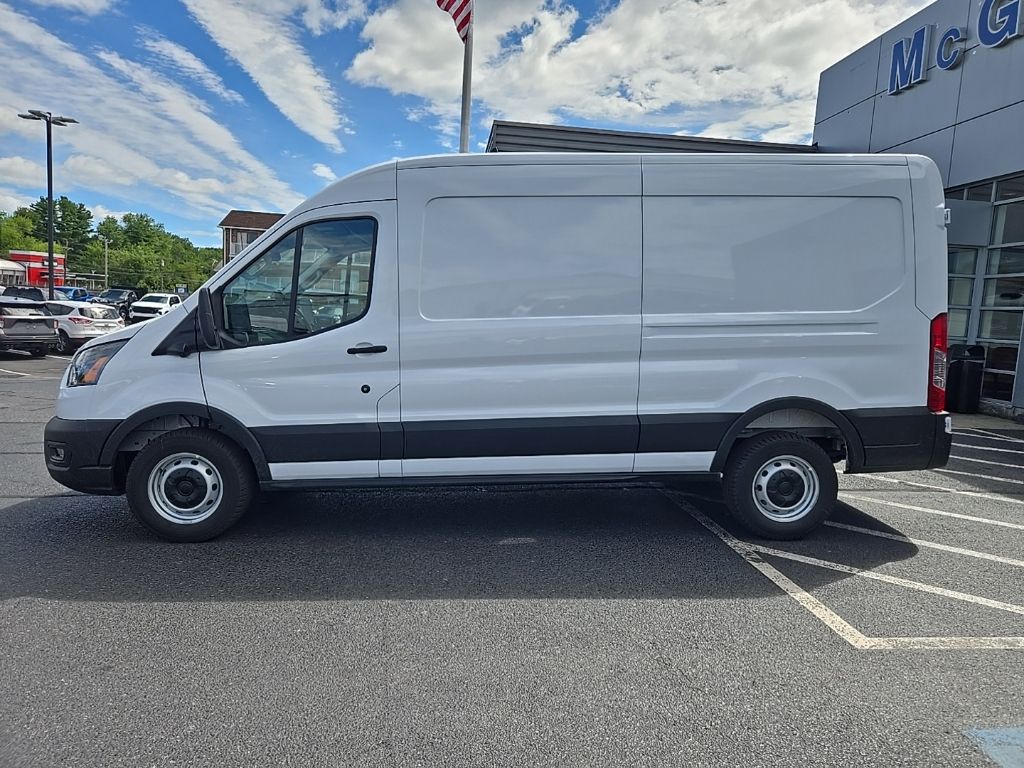 2025 Ford Transit photo 2