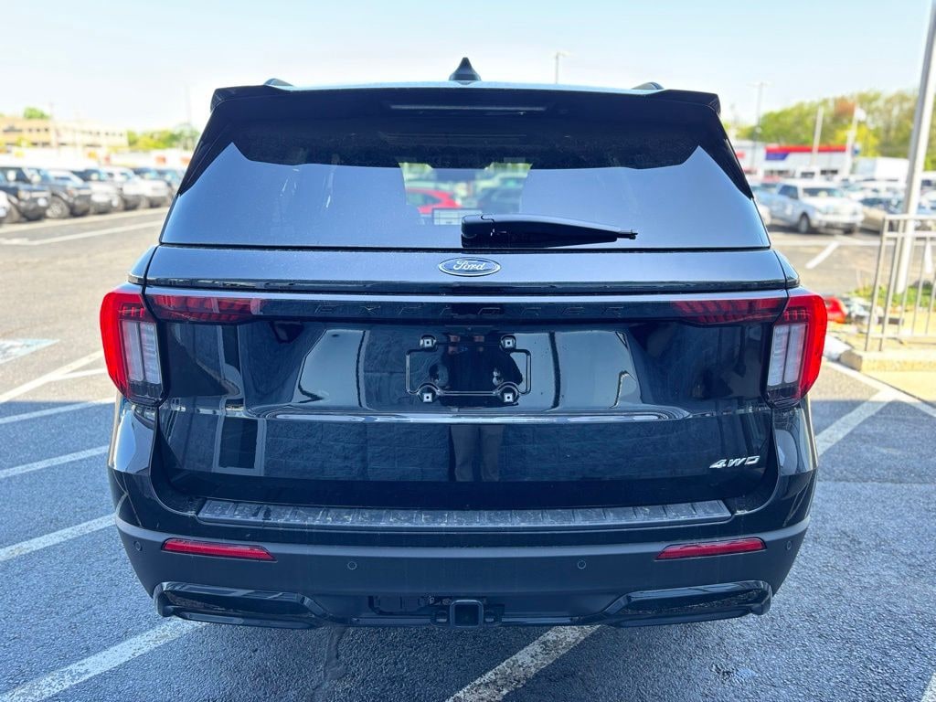 New 2026 Ford Explorer ST-Line SUV