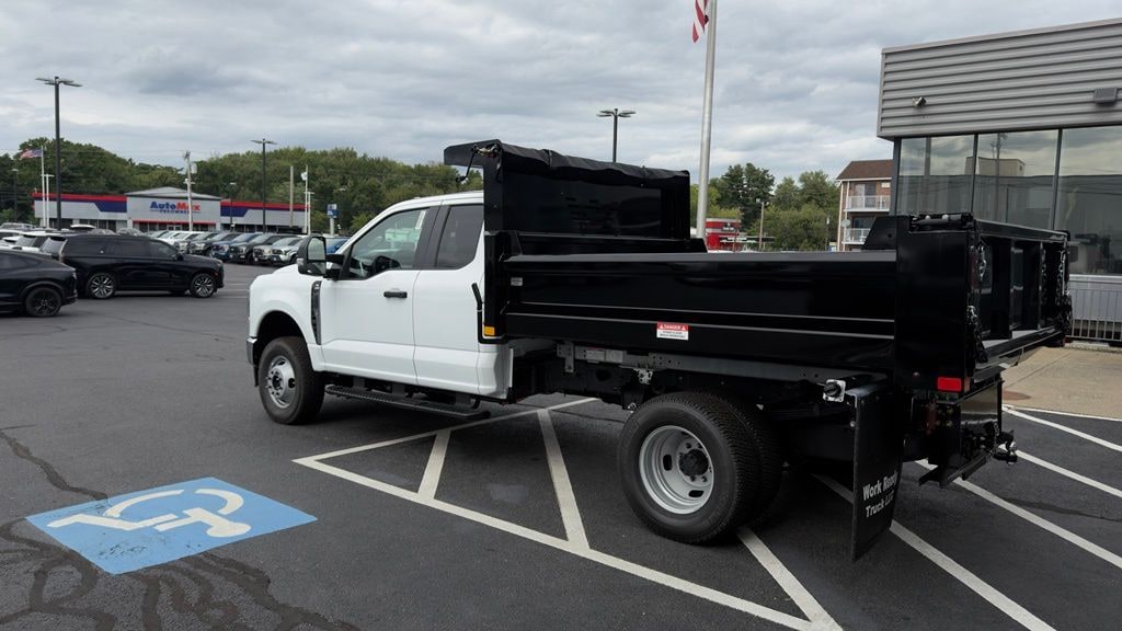 New 2026 Ford F-350SD Super Cab Chassis XL TRUCK