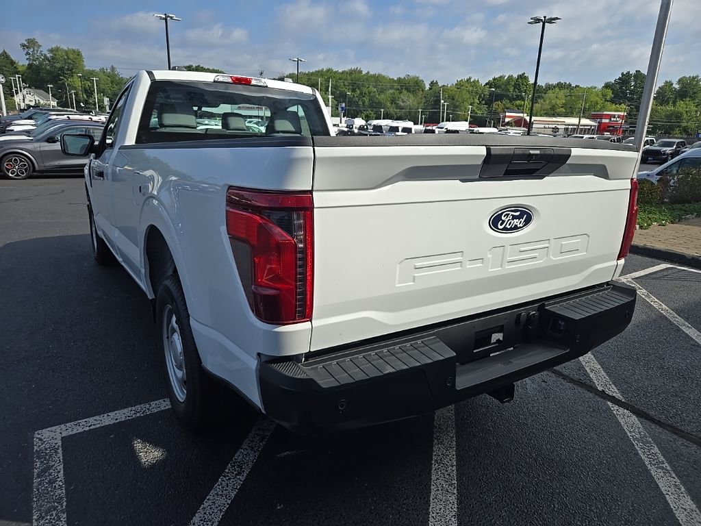 2025 Ford F-150 XL photo 4
