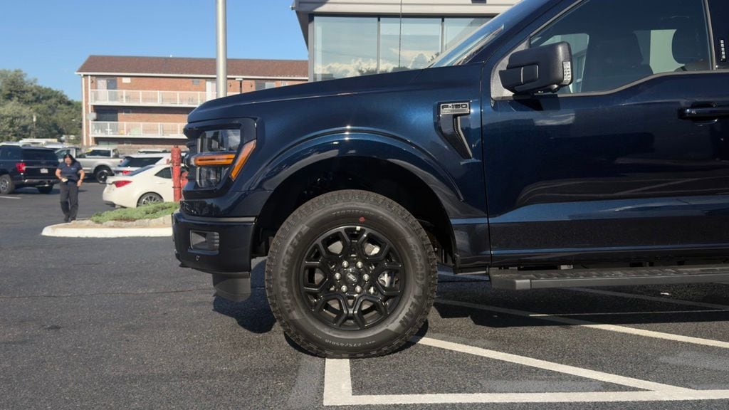 New 2026 Ford F-150 XLT Truck SuperCrew Cab