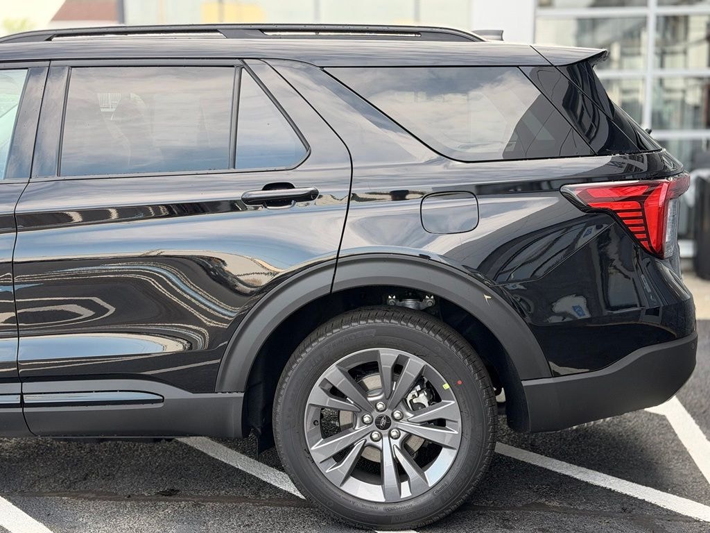 New 2026 Ford Explorer Active SUV