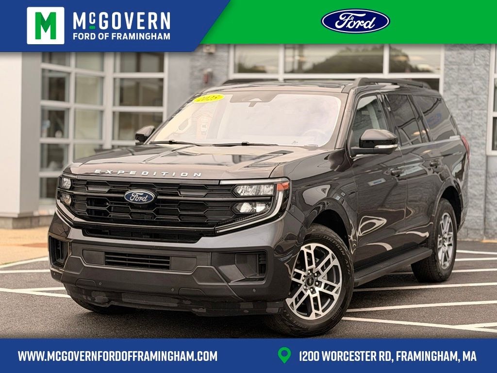 Used 2025 Ford Expedition Active SUV