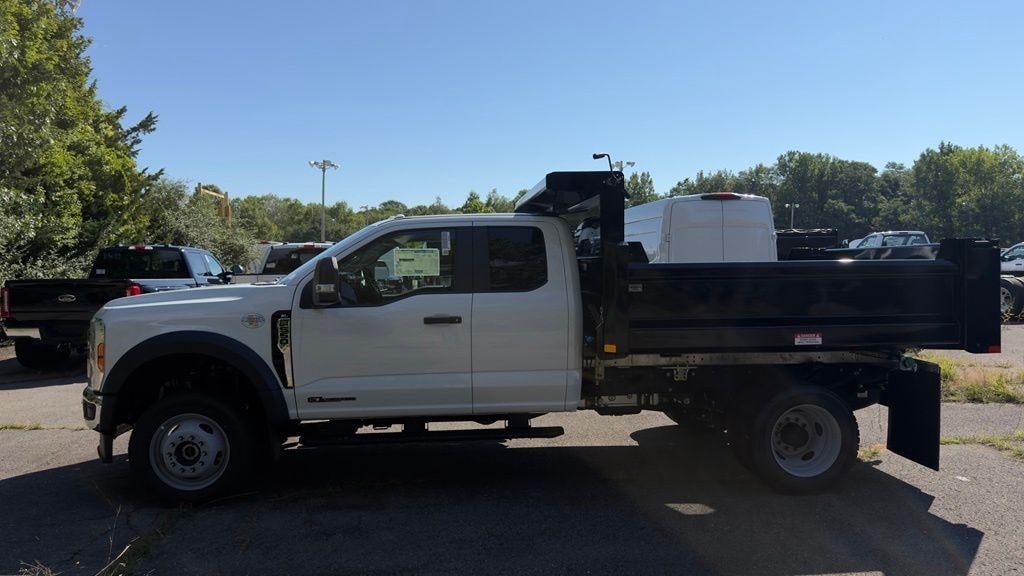 New 2026 Ford F-550SD Super Cab Chassis Work Ready Dump Truck Super Cab