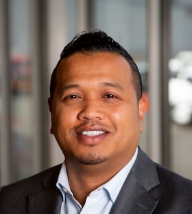 Staff member Sambo Sorm from b806fd4d381b