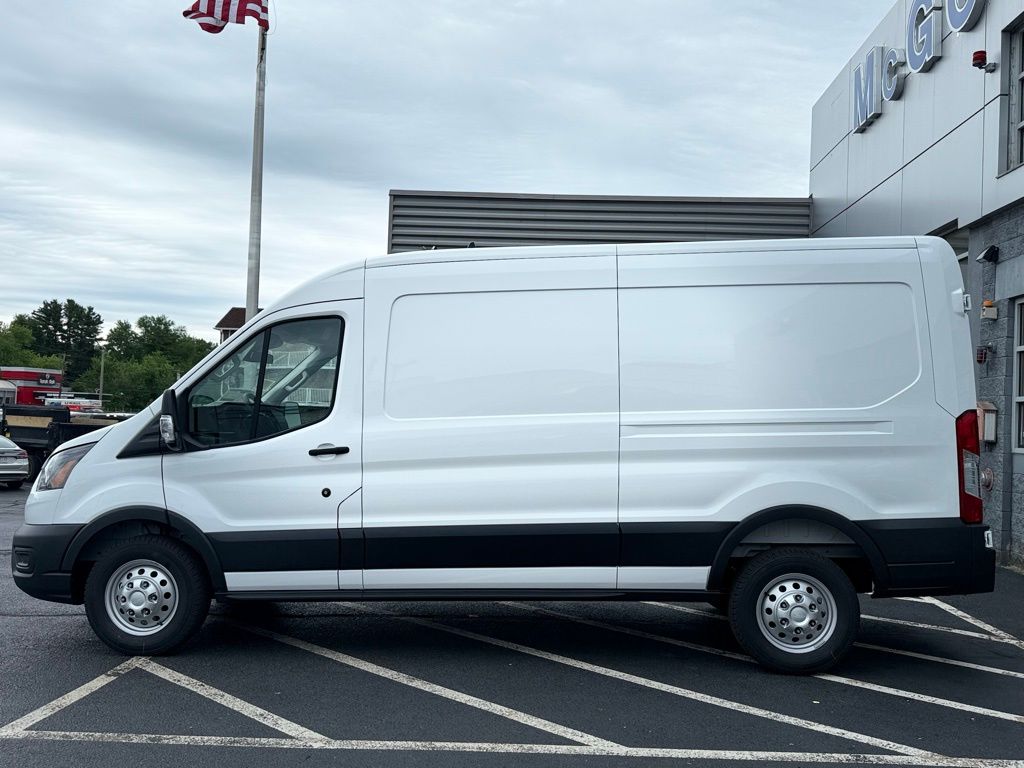 2025 Ford Transit Van photo 2