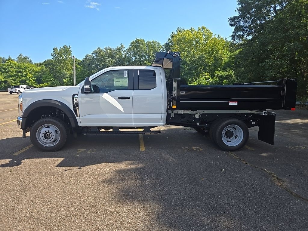New 2026 Ford F-550SD Super Cab Chassis Work Ready Dump Truck Super Cab