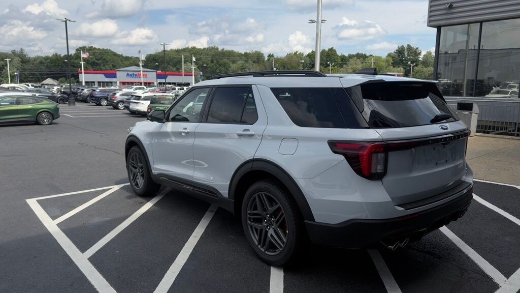 New 2026 Ford Explorer ST SUV