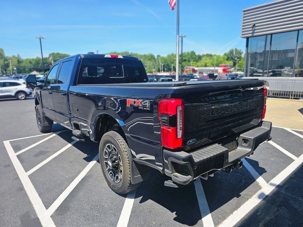 New 2025 Ford F-350SD F-350® Platinum® TRUCK