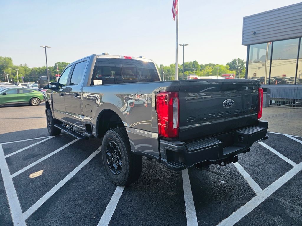 New 2026 Ford F-250SD F-250® XL Truck Crew Cab