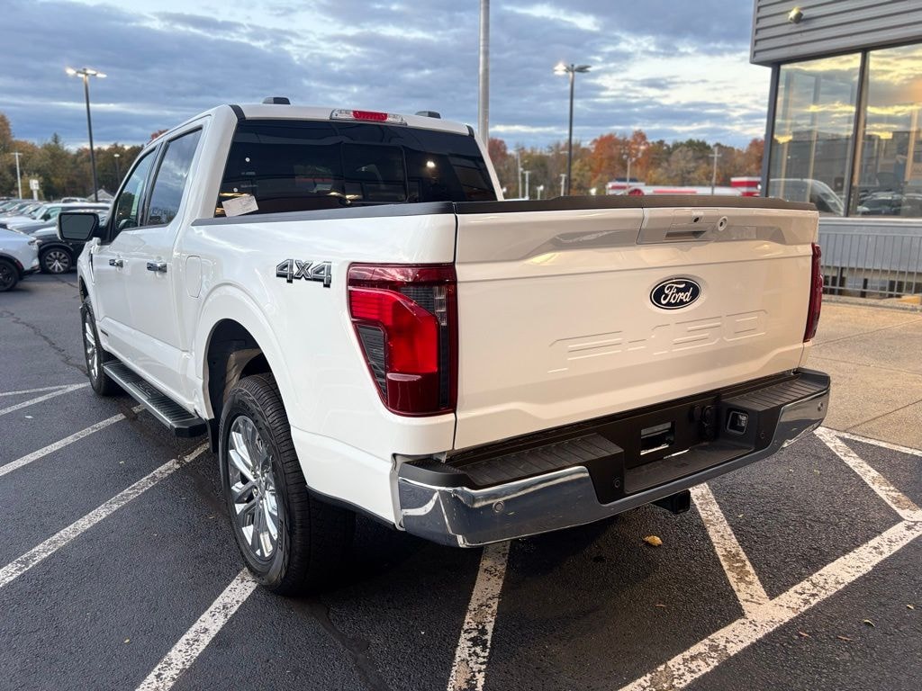 New 2025 Ford F-150 XLT Truck SuperCrew Cab