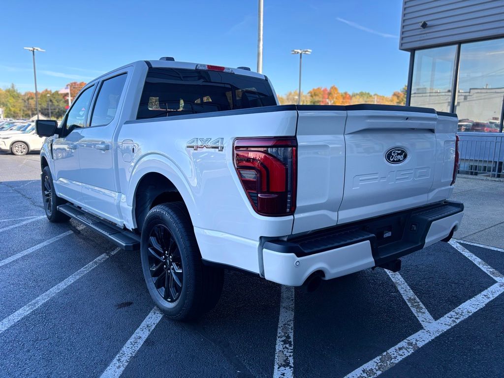2025 Ford F-150 Lariat photo 4