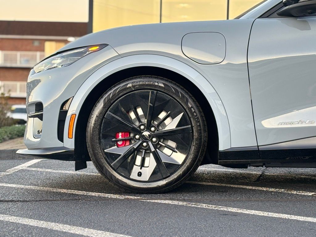 2025 Ford Mustang Mach-E GT photo 2