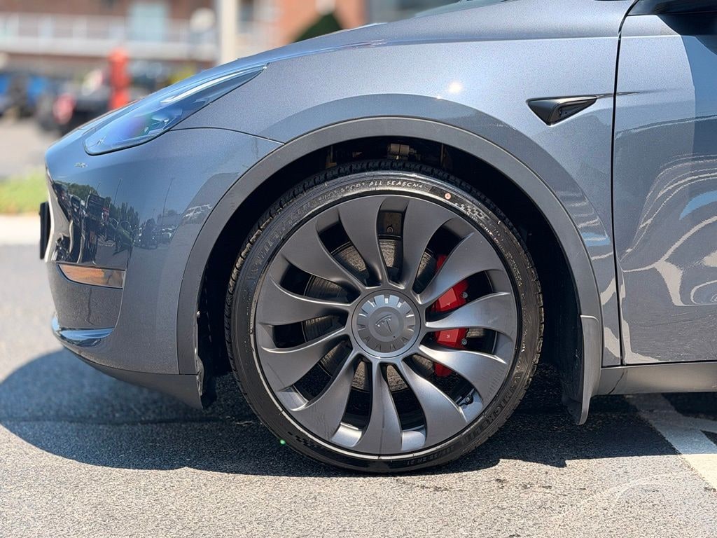Used 2023 Tesla Model Y Performance SUV