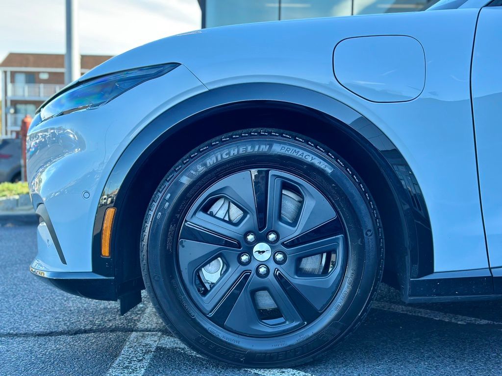 2022 Ford Mustang Mach-E California Route 1 photo 2