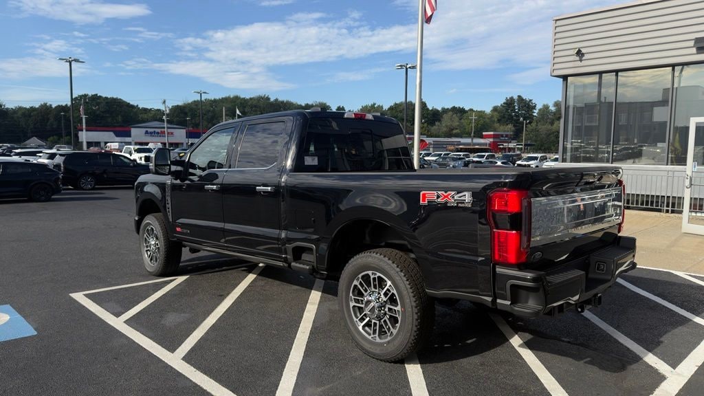 New 2026 Ford F-350SD F-350® Platinum® Truck Crew Cab