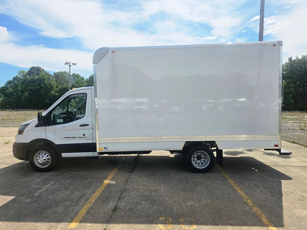 New 2026 Ford Transit-350 Bay Bridge Box Van Truck