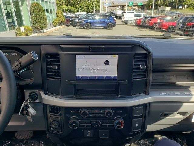 2026 Ford F-350 Super Duty XL - Photo 16