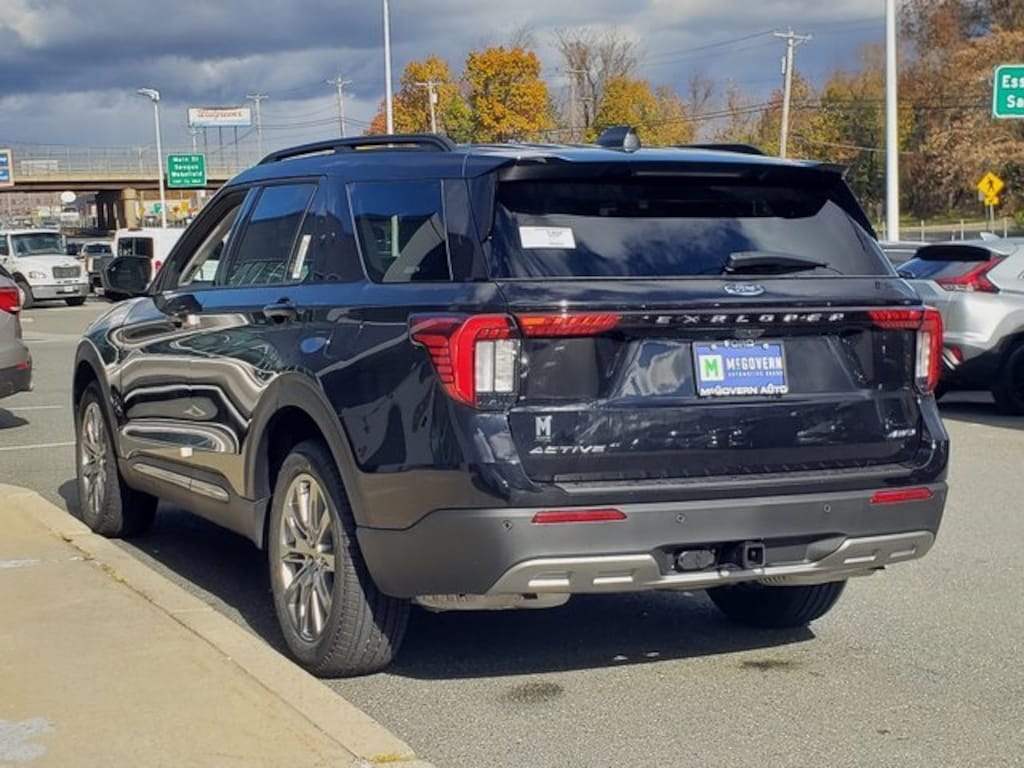 New 2026 Ford Explorer Active SUV