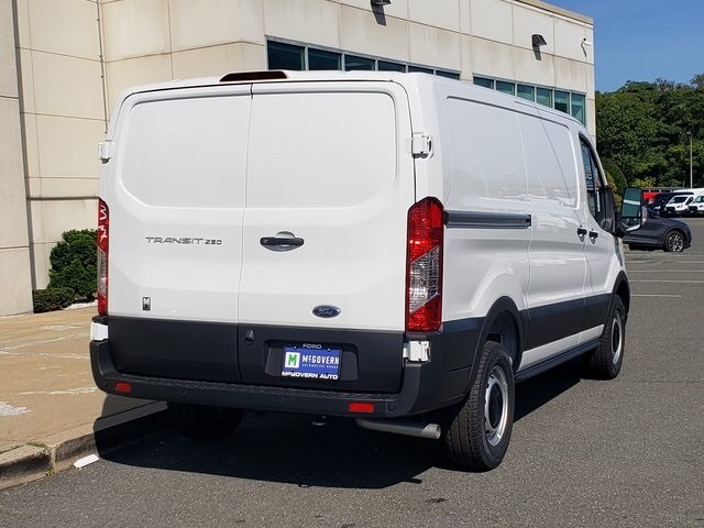 2025 Ford Transit photo 3