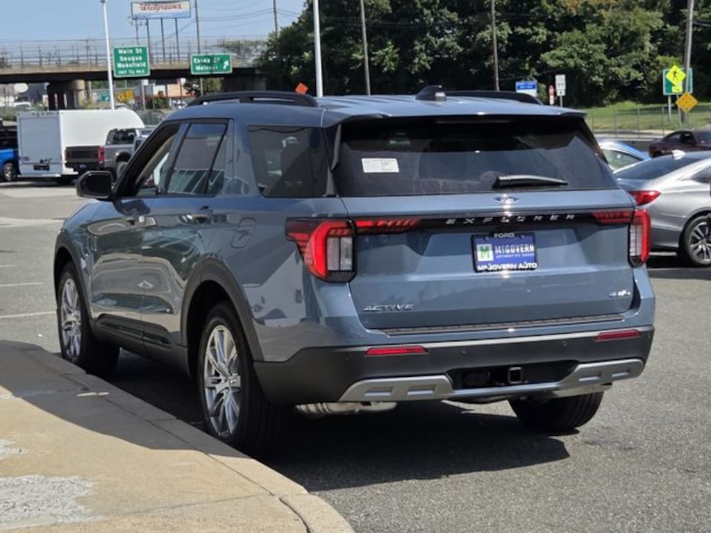New 2026 Ford Explorer Active SUV