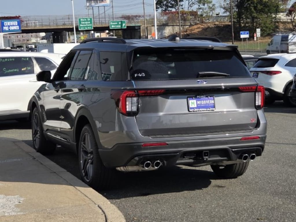 New 2026 Ford Explorer Active SUV