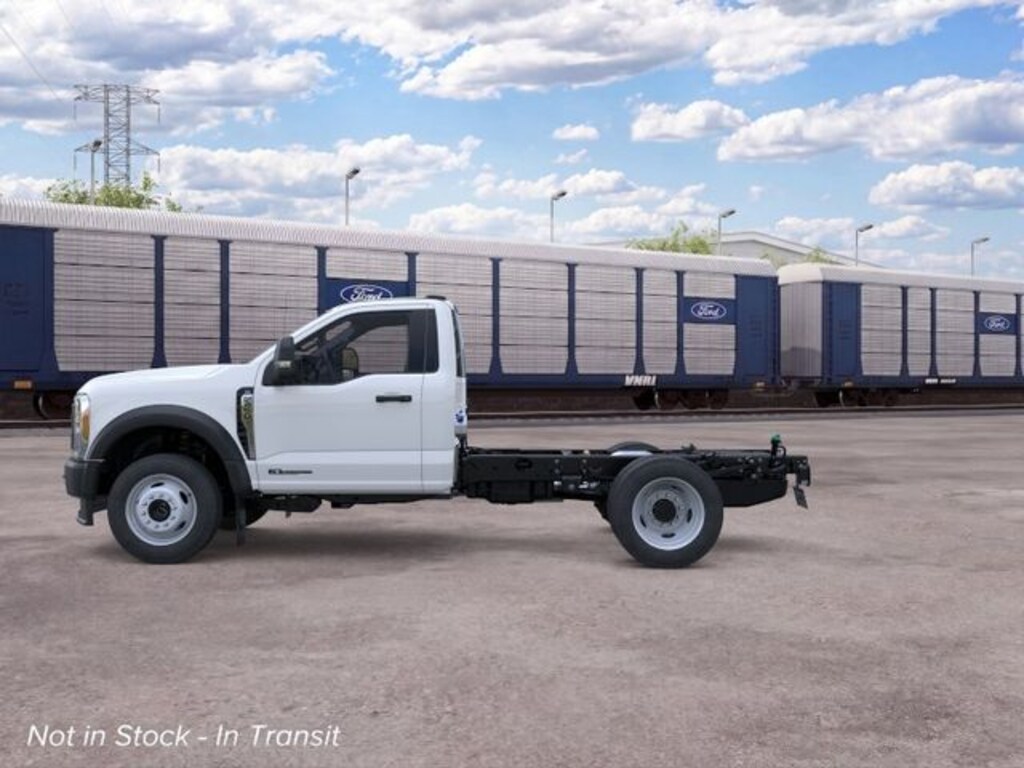 New 2026 Ford F-450SD Chassis