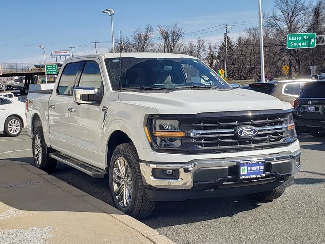 2025 Ford F-150 XLT photo 4