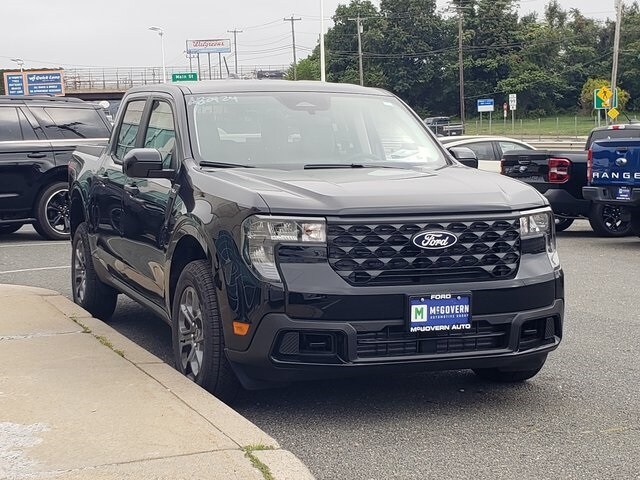 2025 Ford Maverick XLT photo 3