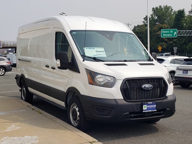 2025 Ford Transit photo 4