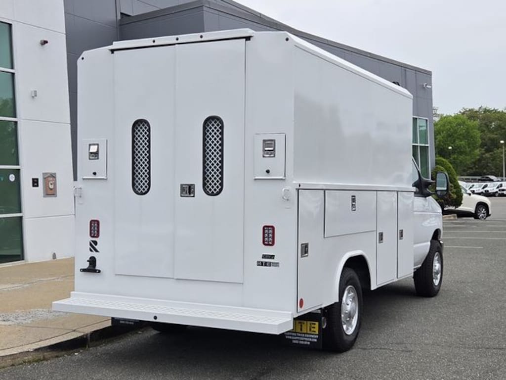 New 2026 Ford E-350SD Cab/Chassis