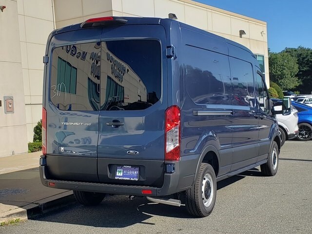 2025 Ford Transit photo 3