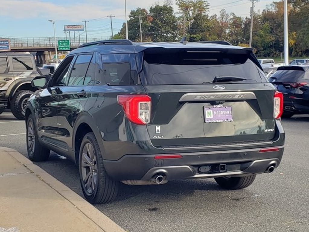 Used 2022 Ford Explorer XLT SUV
