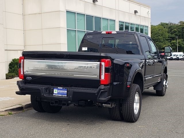 2026 Ford F-350 photo 3