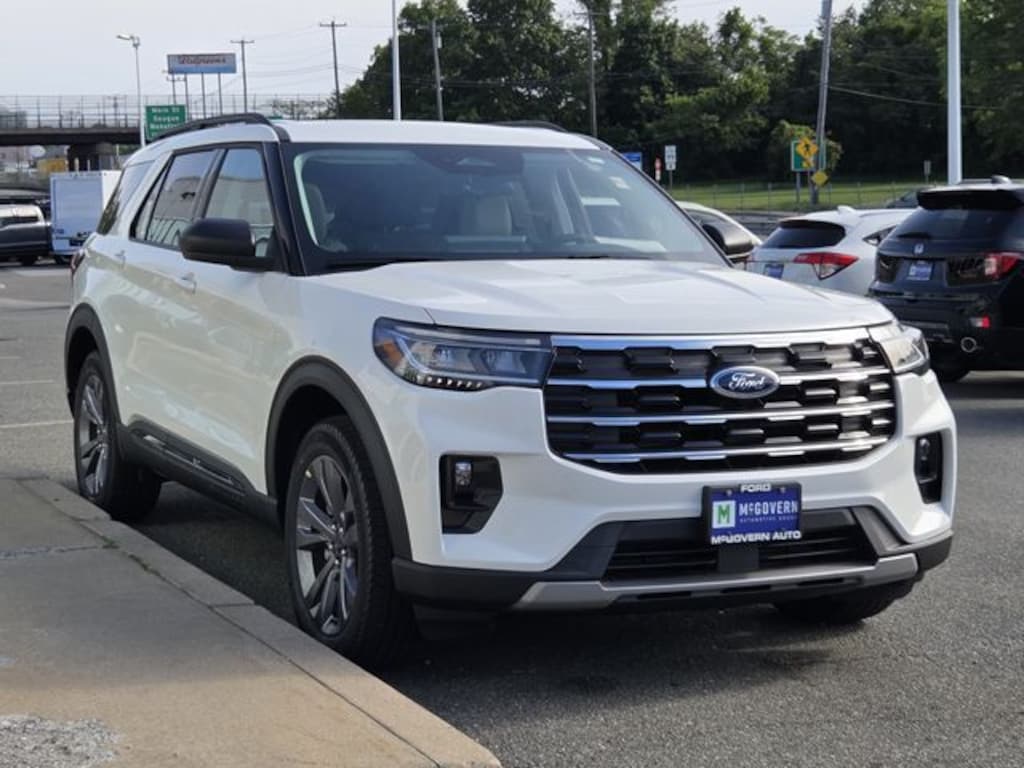 New 2026 Ford Explorer Active SUV
