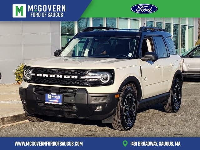 2025 Ford Bronco Sport Outer Banks's photo