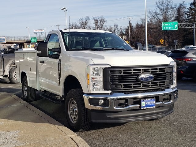 2024 Ford F-250 photo 3