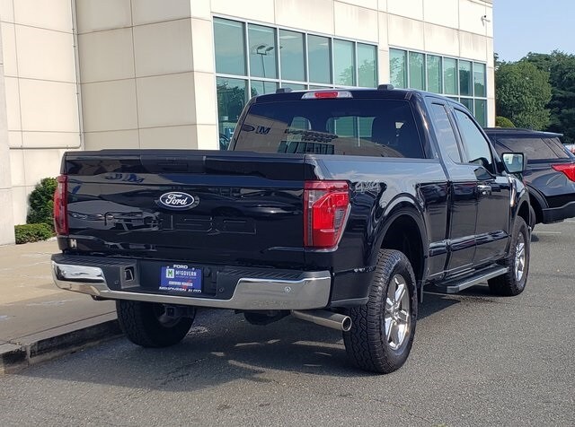 2025 Ford F-150 XLT photo 3