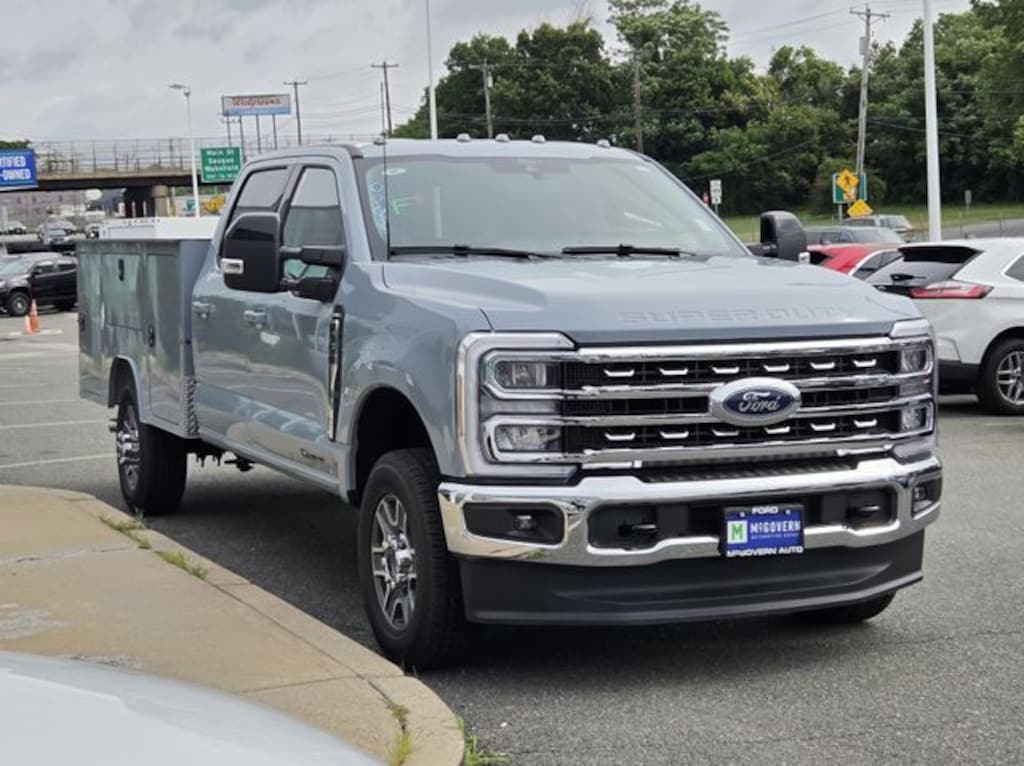New 2026 Ford F-350SD Chassis