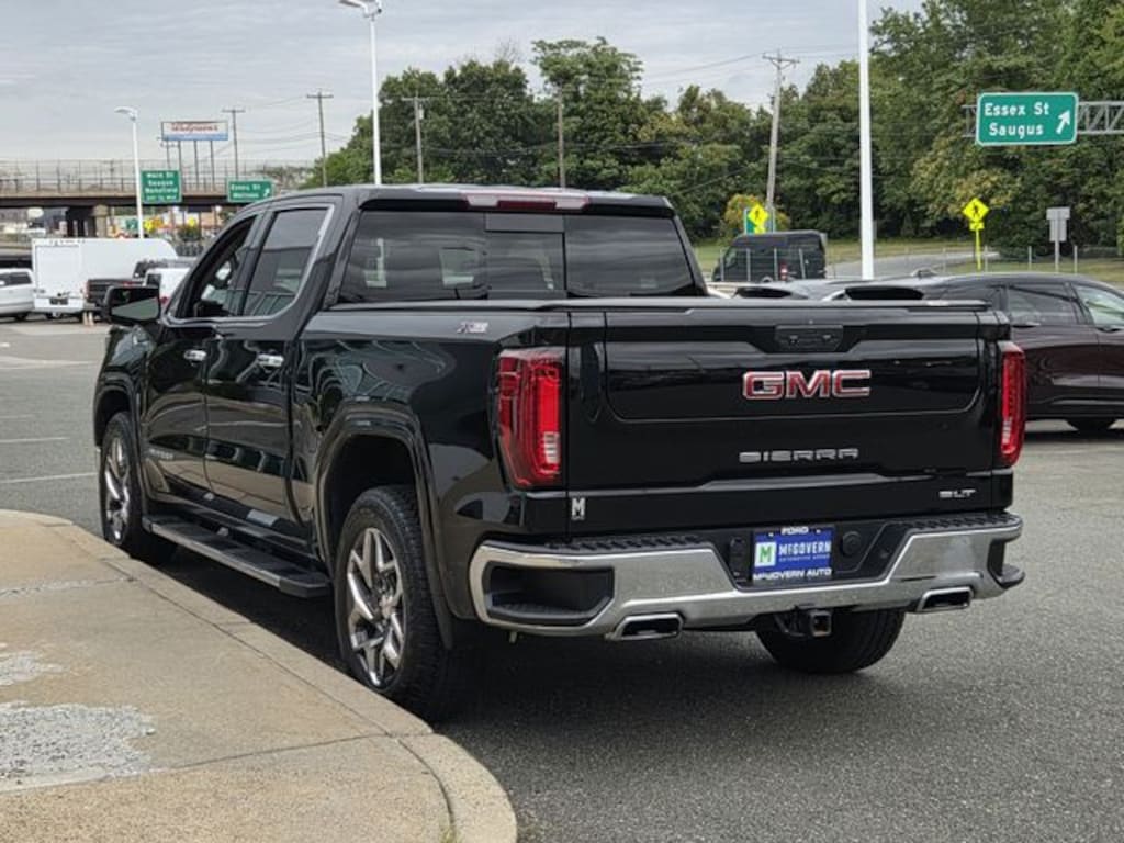 Used 2023 GMC Sierra 1500 SLT Truck