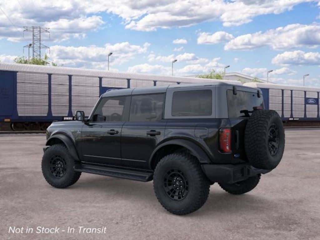 New 2026 Ford Bronco Outer Banks SUV