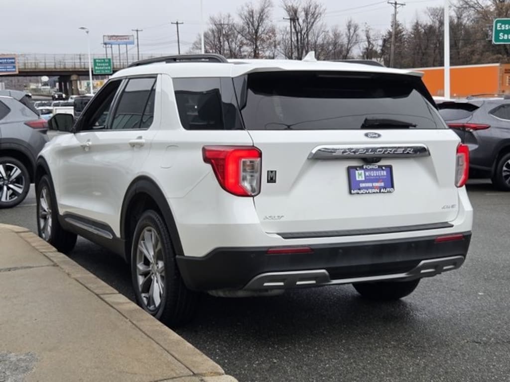 Used 2022 Ford Explorer XLT SUV