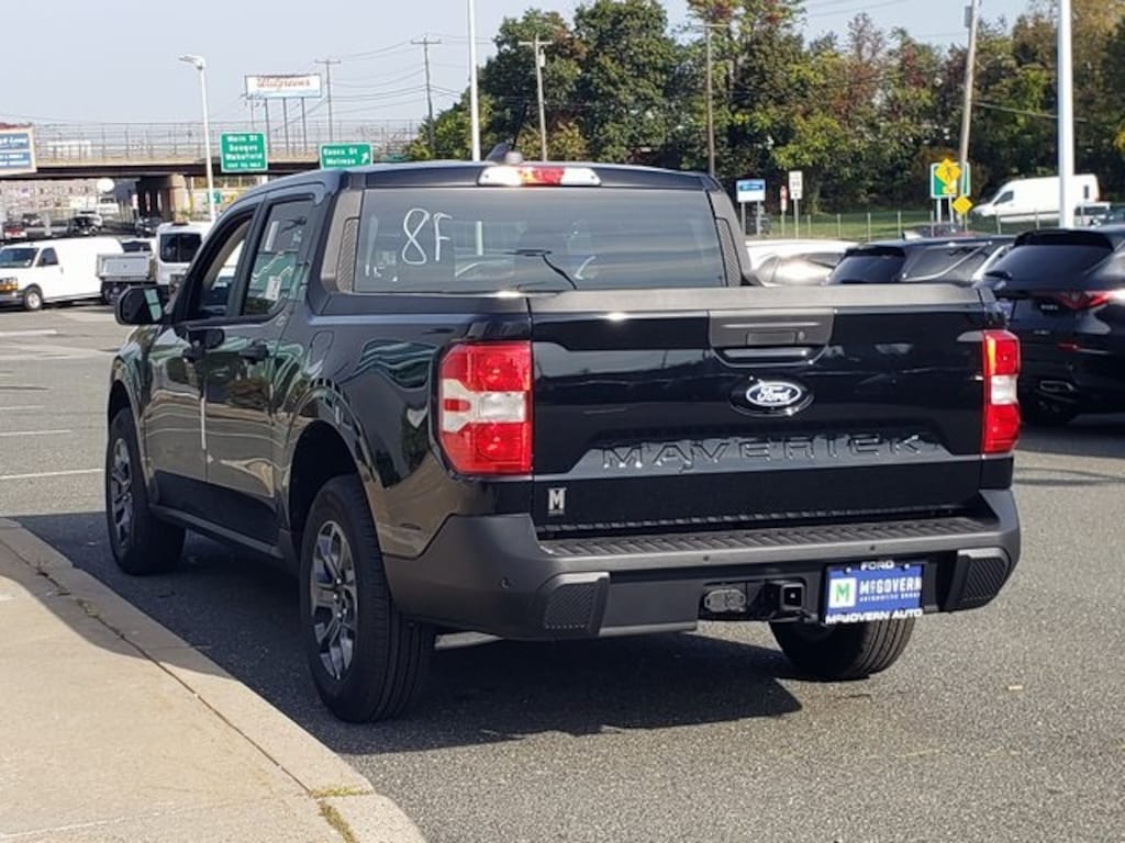 New 2025 Ford Maverick XLT Truck