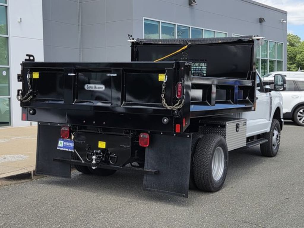New 2026 Ford F-350SD XL Chassis