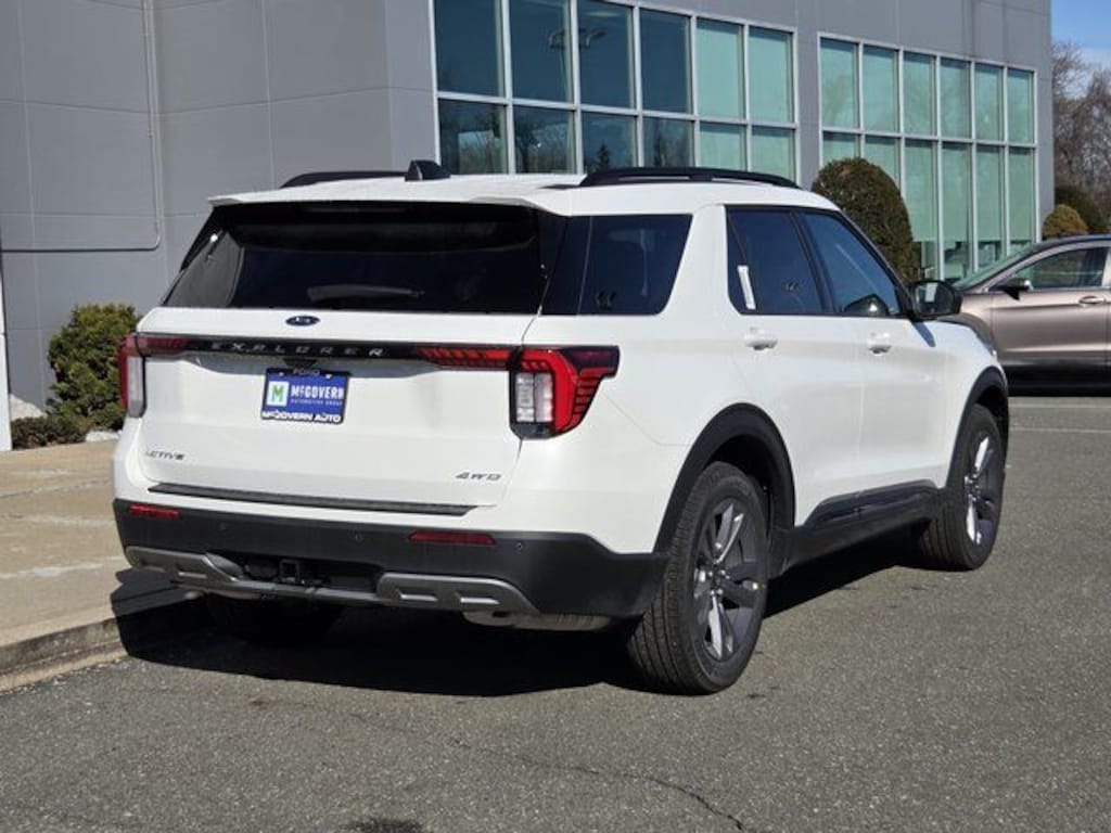 New 2026 Ford Explorer Active SUV