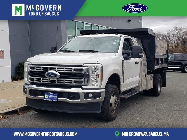 2024 Ford F-350 Super Duty Chassis Cab XL's photo
