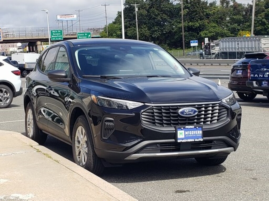 Used 2025 Ford Escape Active SUV