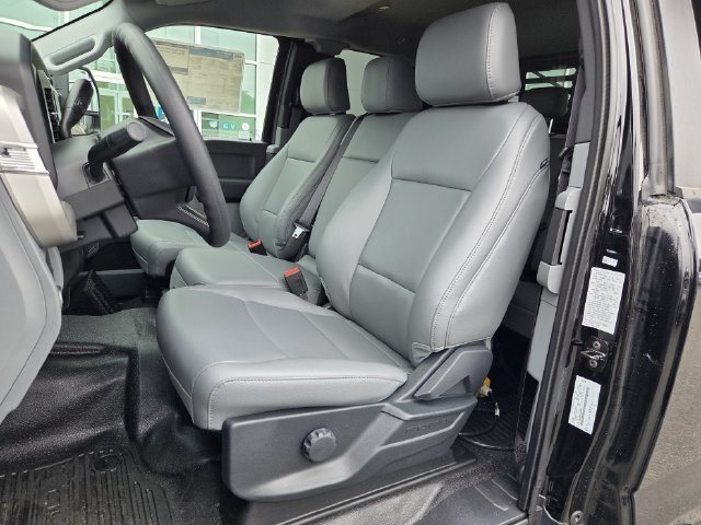 2026 Ford F-550 Super Duty Chassis Cab XL - Photo 12