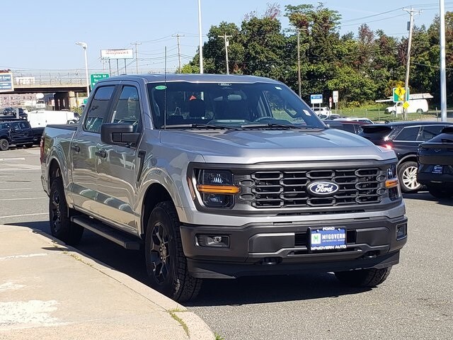 2025 Ford F-150 STX photo 4