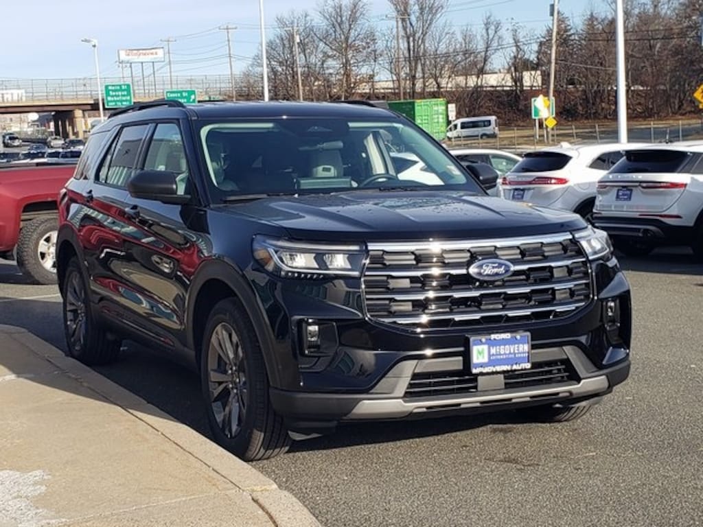 New 2026 Ford Explorer Active SUV